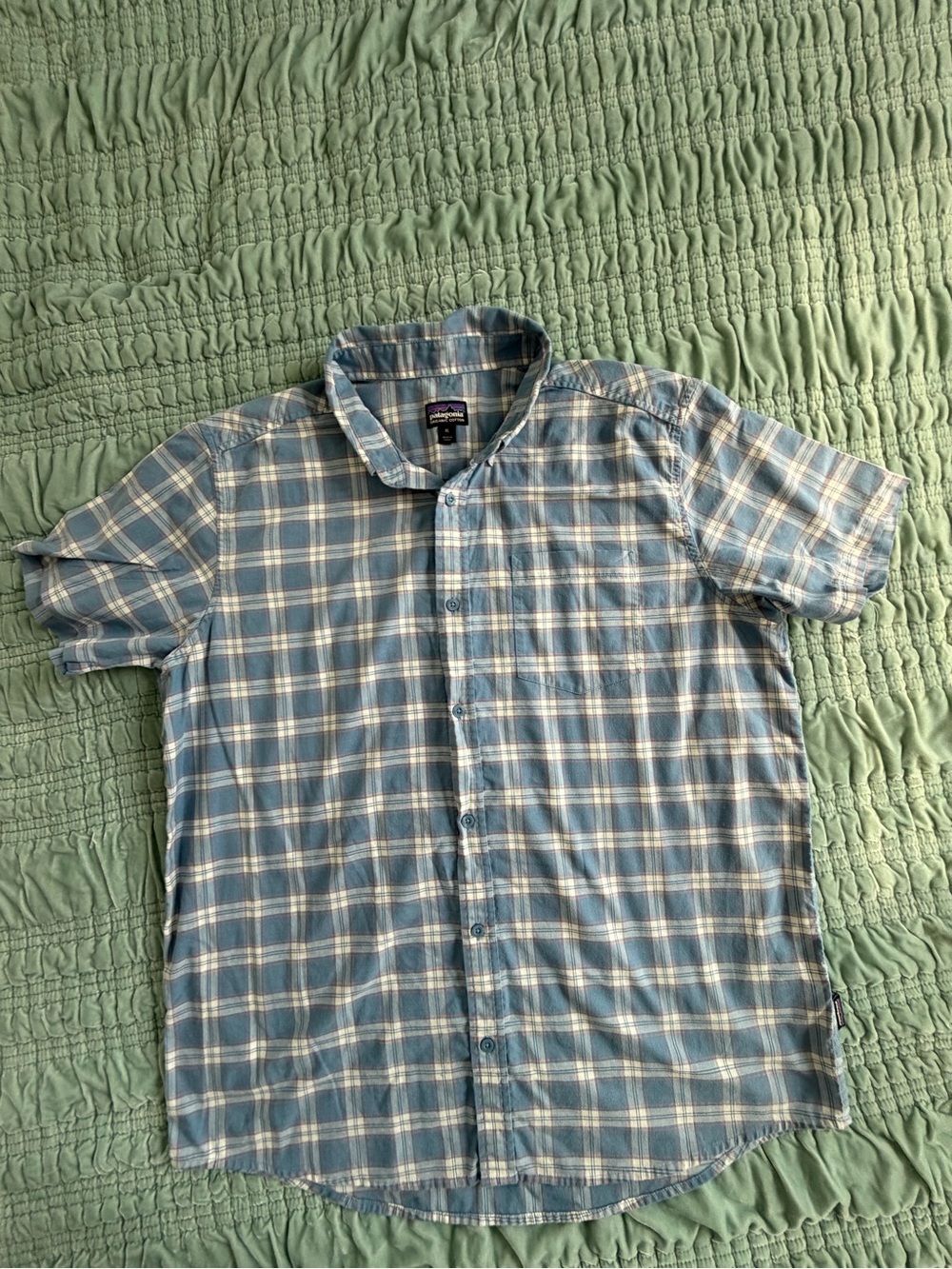 Patagonia Light Blue and White Plaid Short-Sleeve Button-Down Shirt-XL